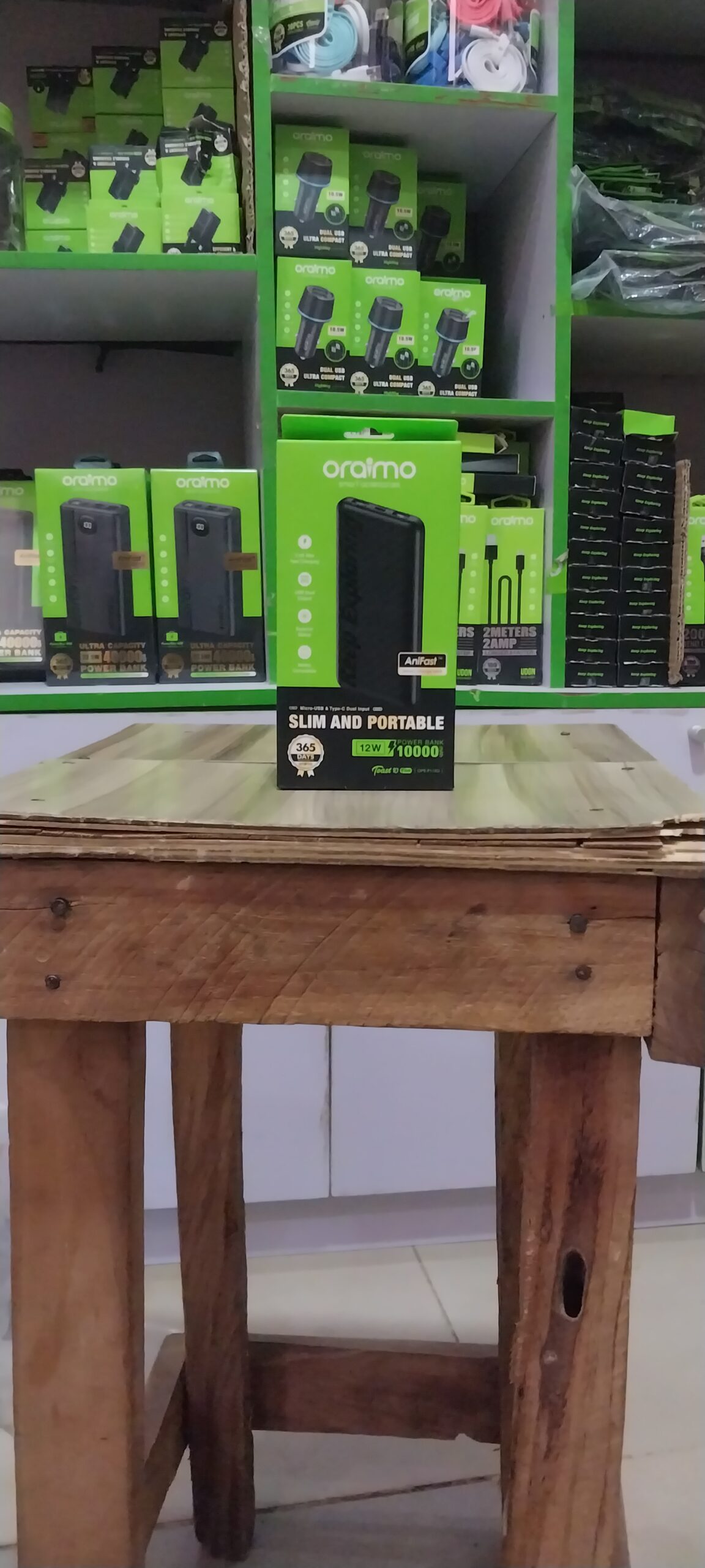 Oraimo 10,000mAh power bank p118d