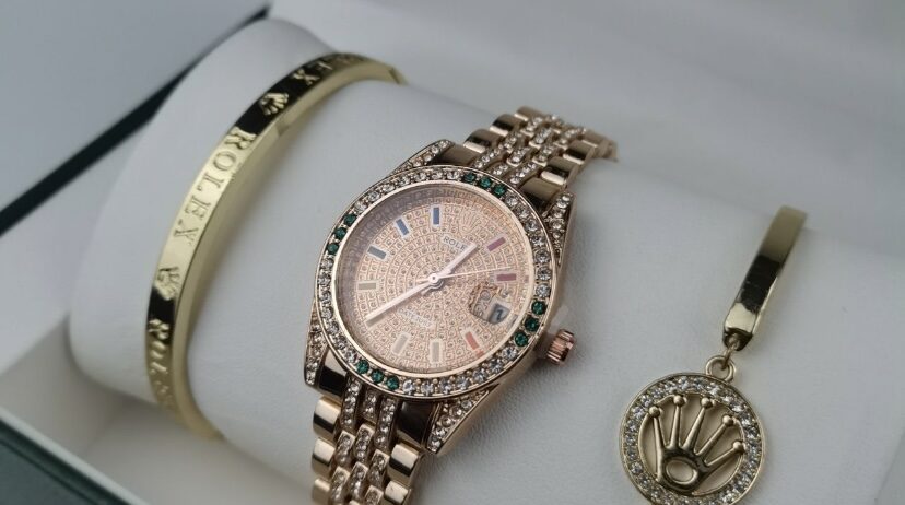 Women’s jewelry
