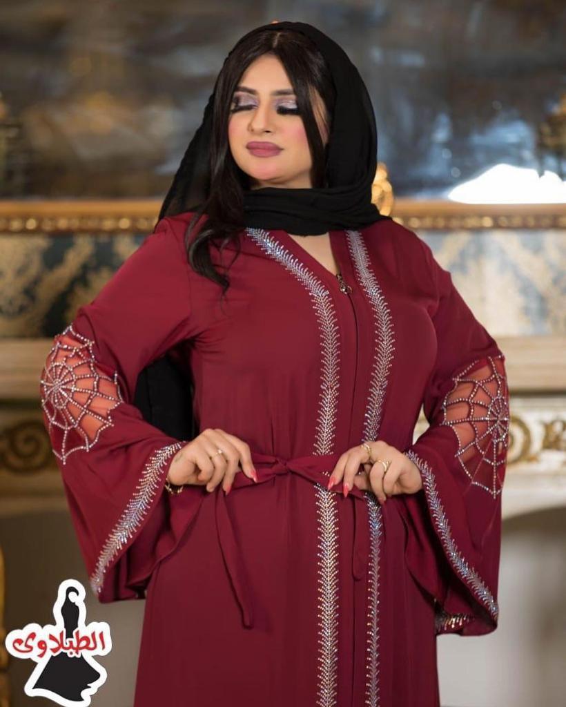 Dubai abaya