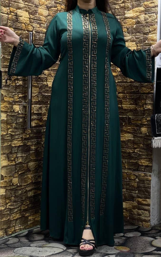 Dubai abaya