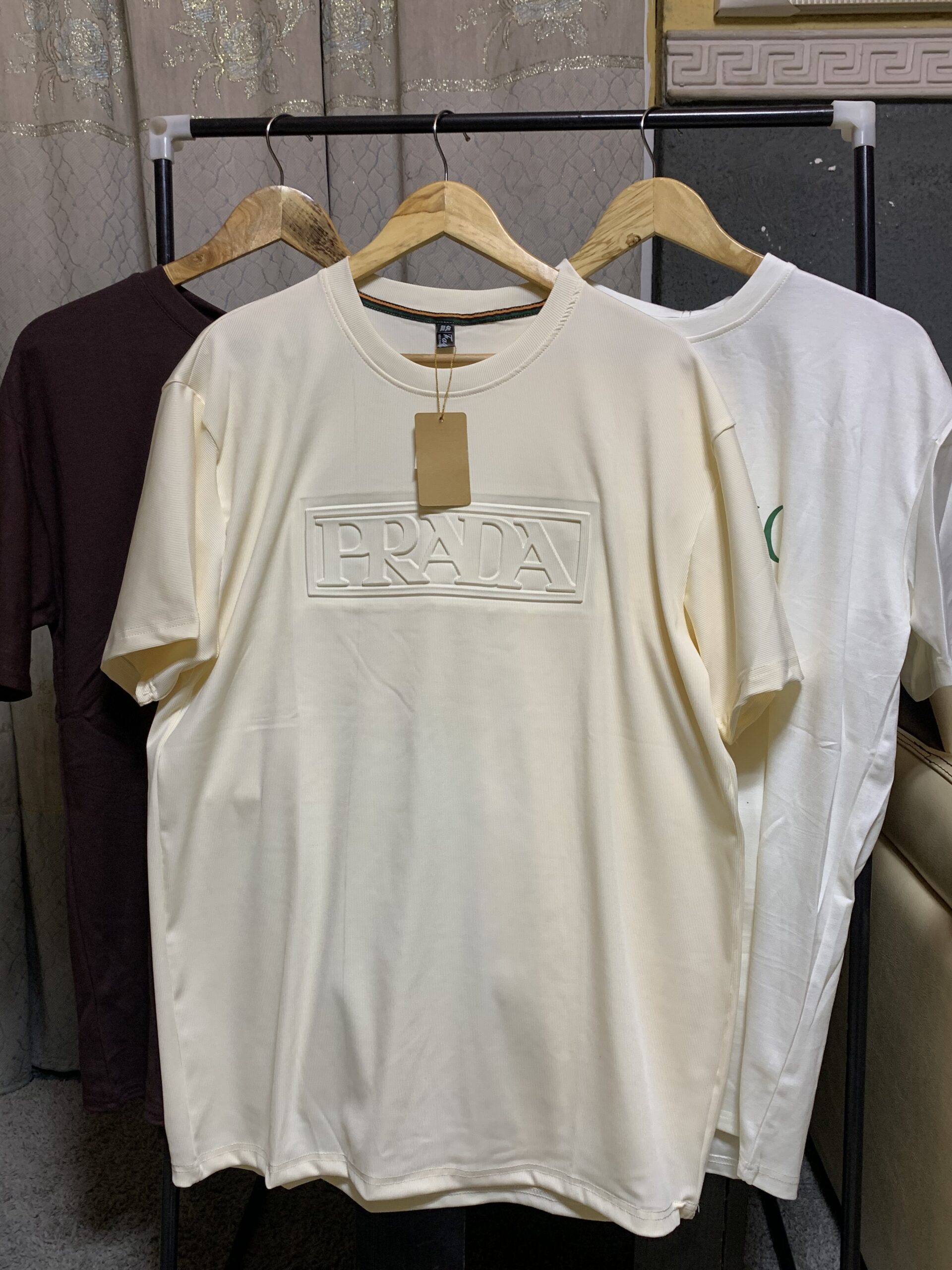 Roundneck