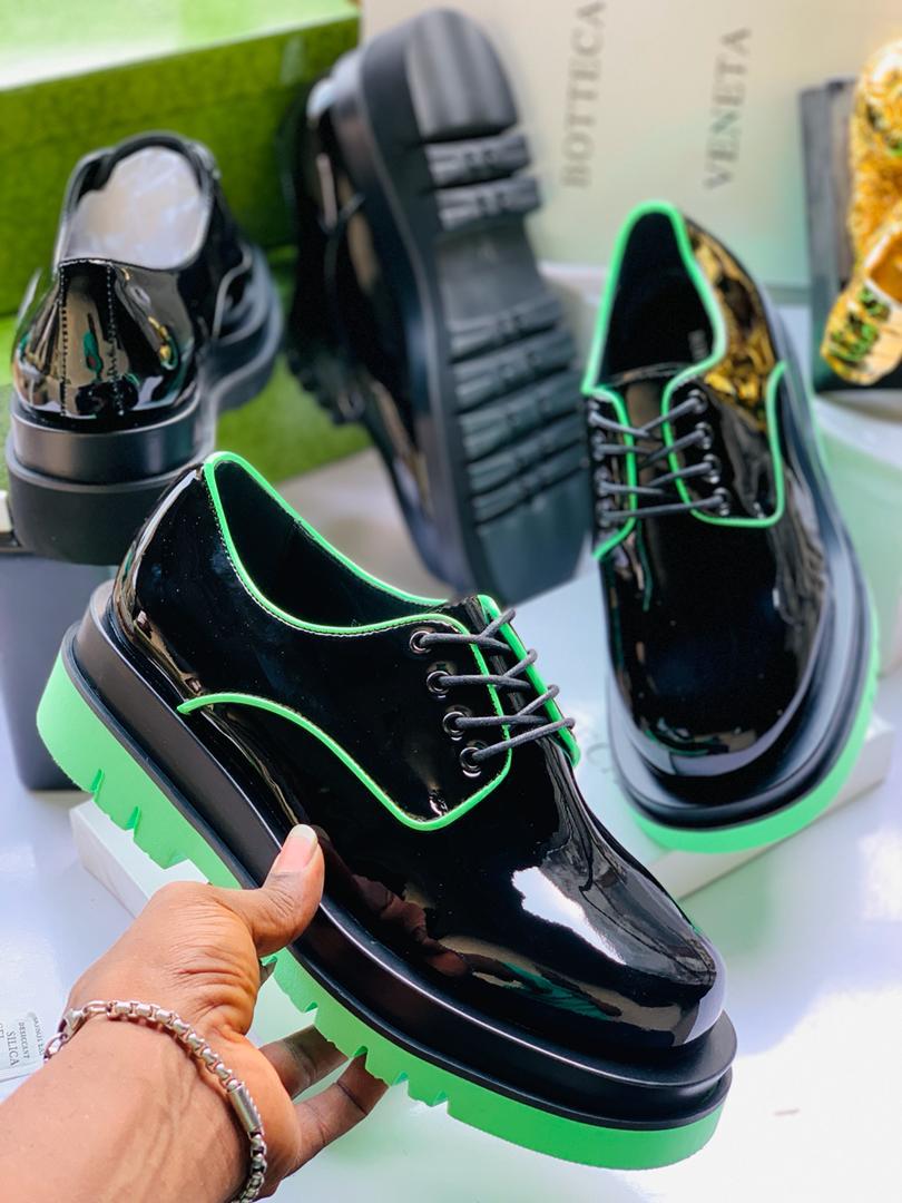 Men’s shoes