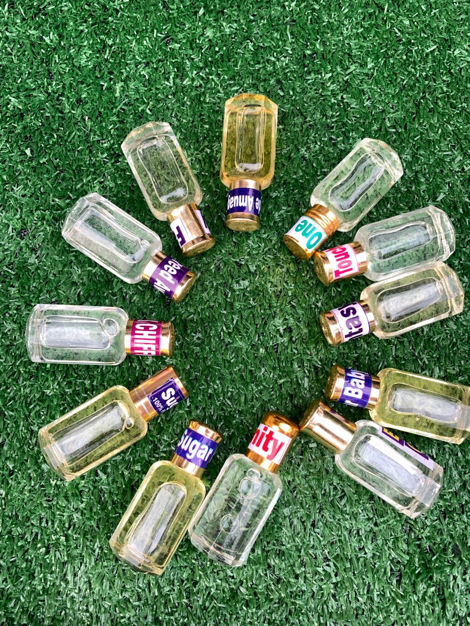Perfume oil