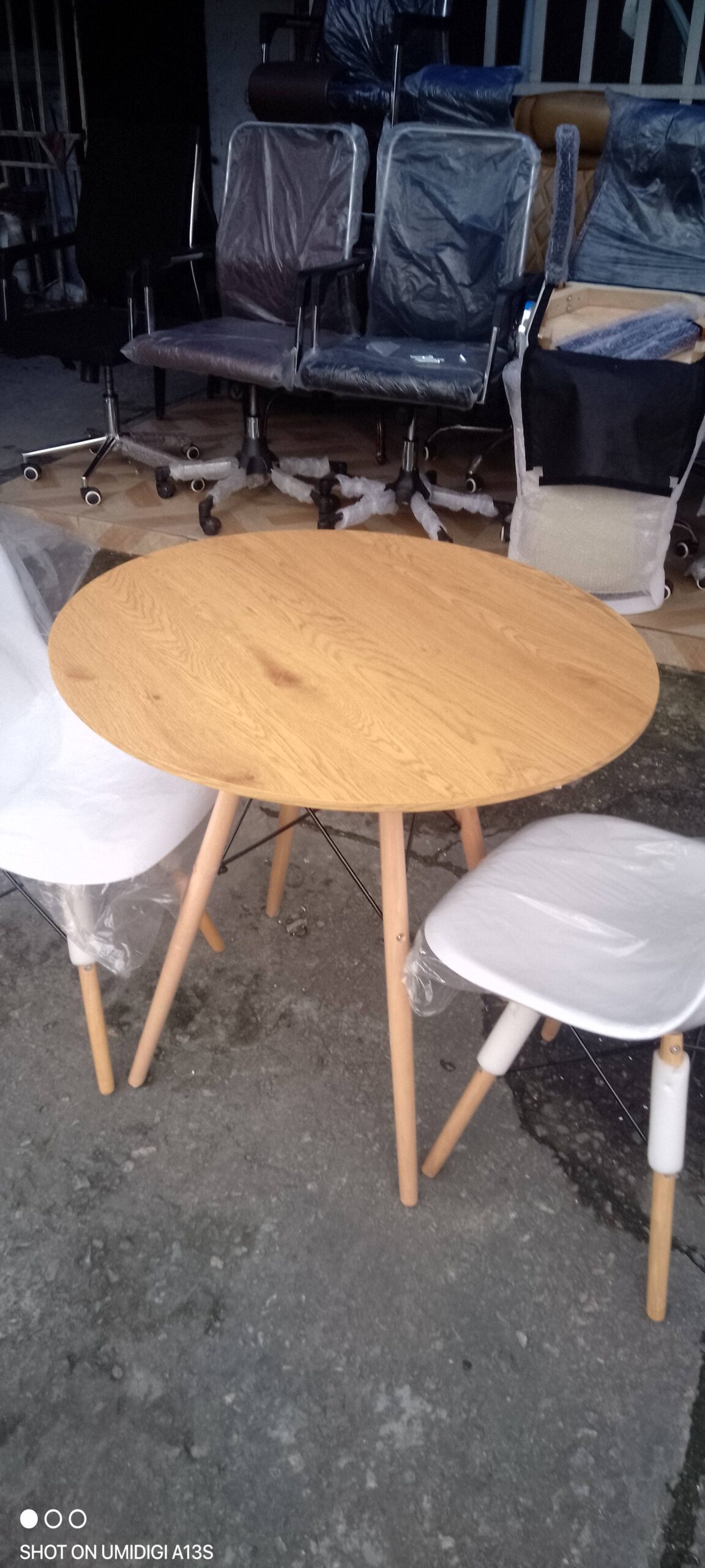 Restaurant table