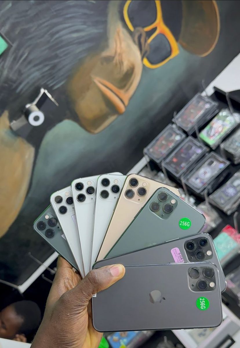 iPhone 11