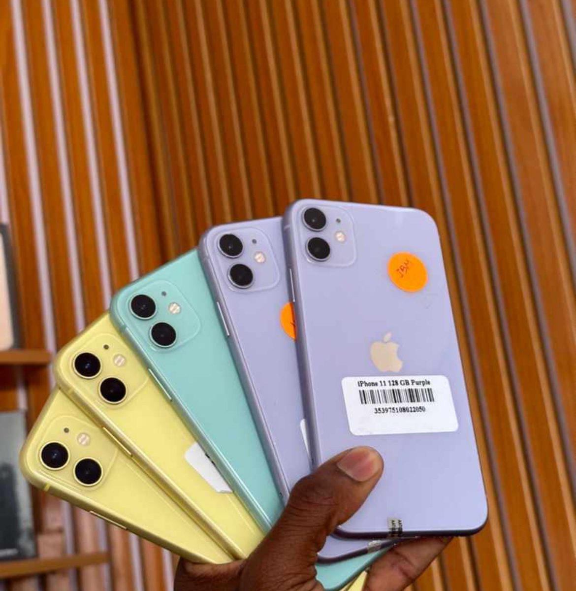 iPhone 11