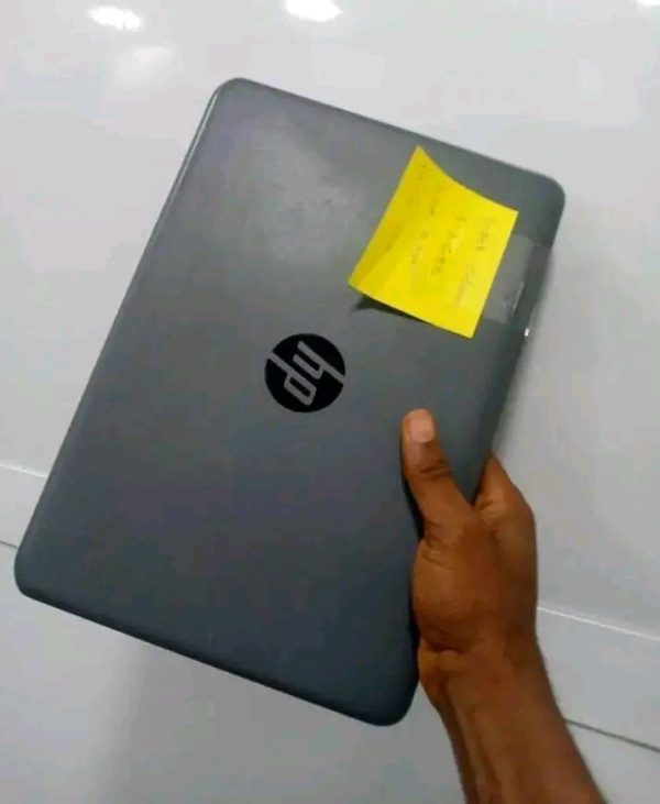 HP STREAM 11