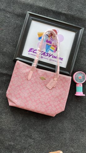 Coach tote bags