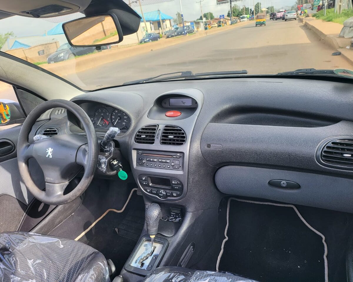 Peugeot 206 convertible